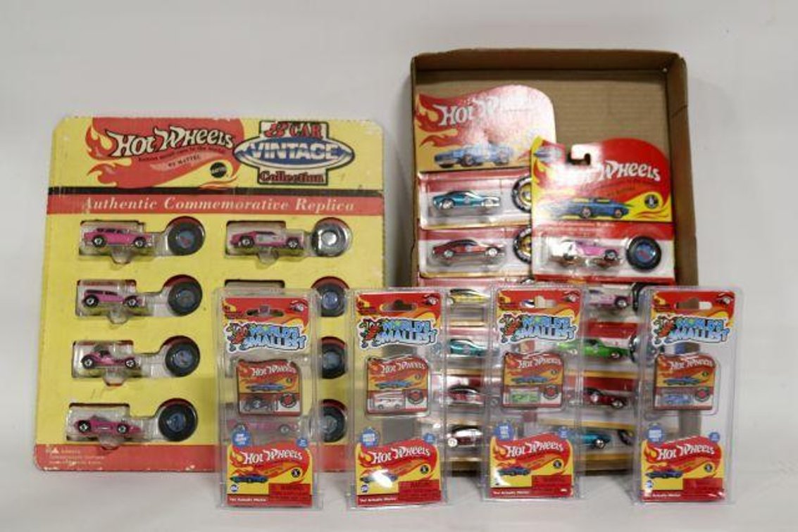 HOT WHEELS CARS