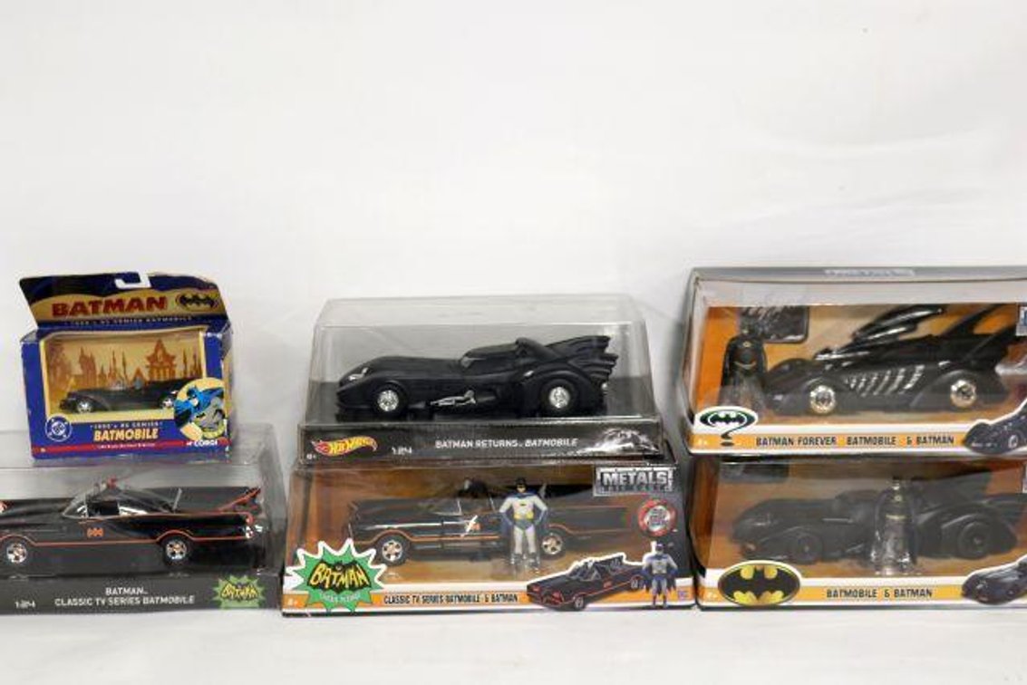 BATMAN DIE CAST