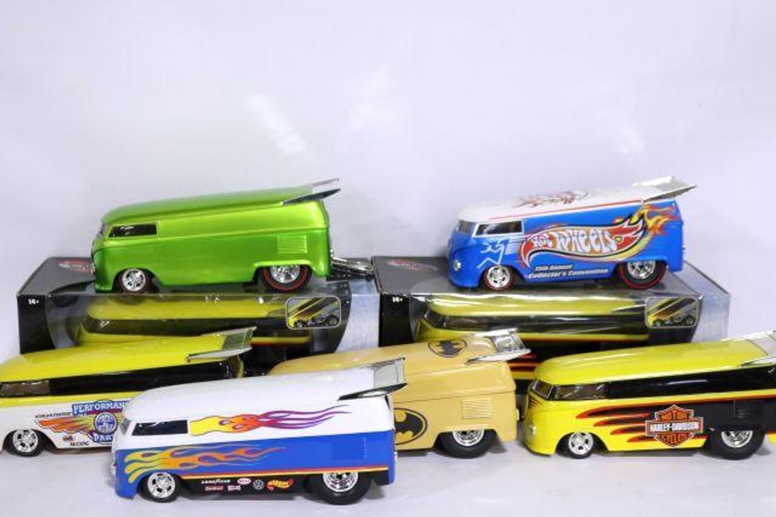 HOT WHEELS VANS