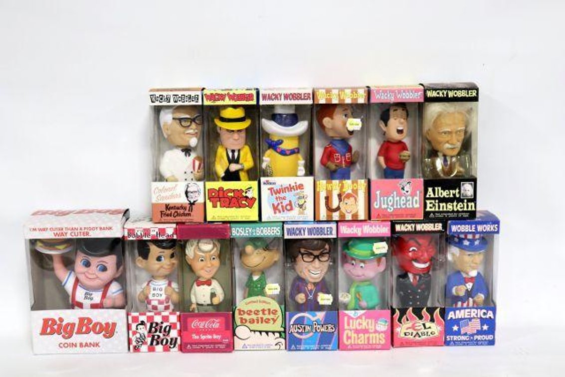 BOBBLE HEADS