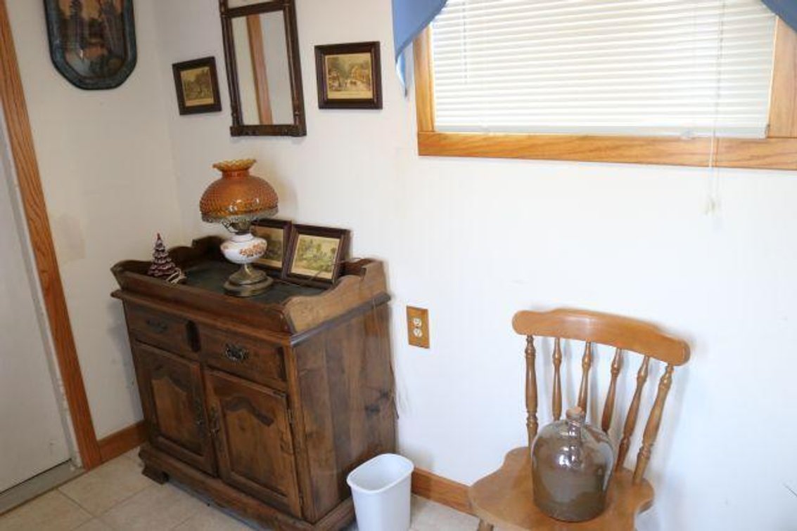 STONE JUG, WALL ART, CHAIR AND MORE