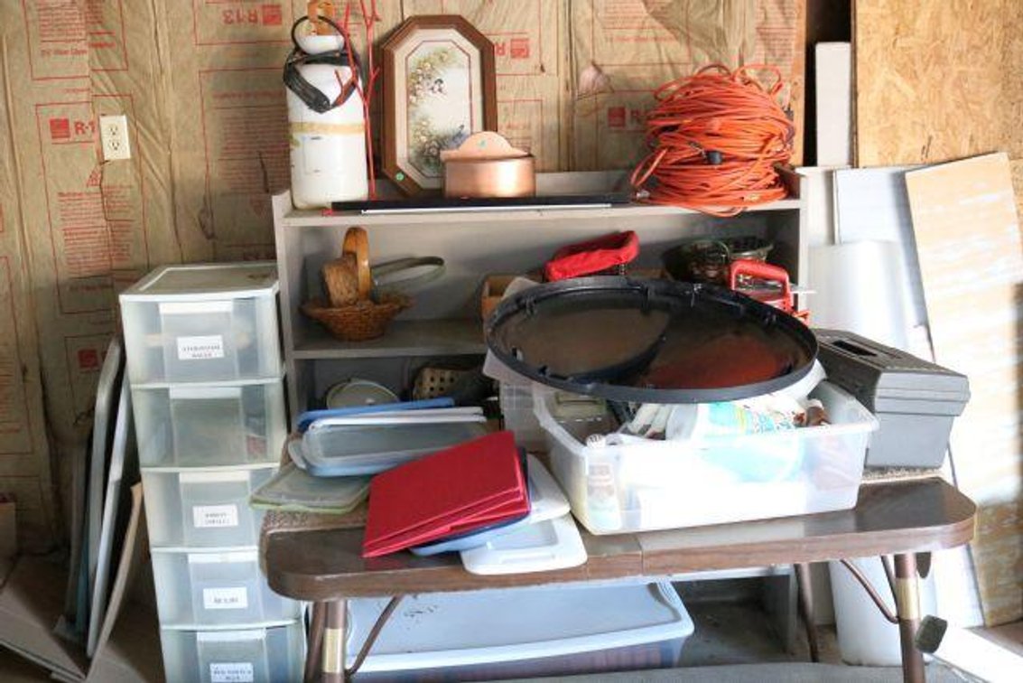 EXTENSION CORDS AND ORGANIZER