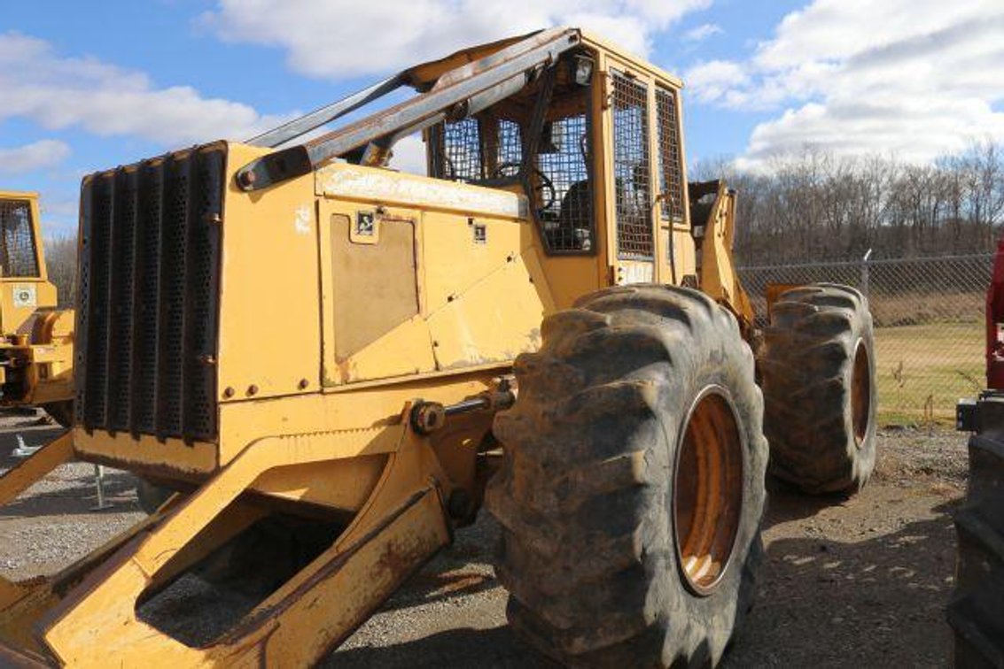 JOHN DEERE 640G CABLE SKIDDER