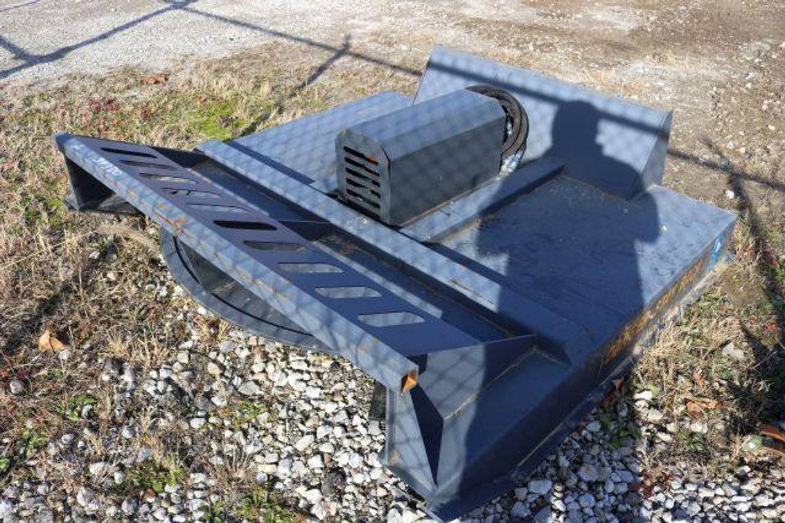 WOLVERINE SKID LOADER ROTARY MOWER ATTACHMENT