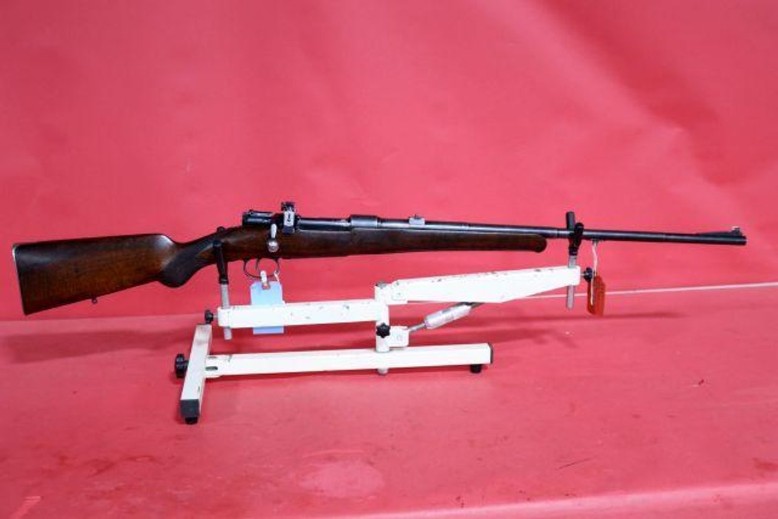 8X57 BOLT ACTION RIFLE W/ POSSIBLE HEAD SPACE ISSUE