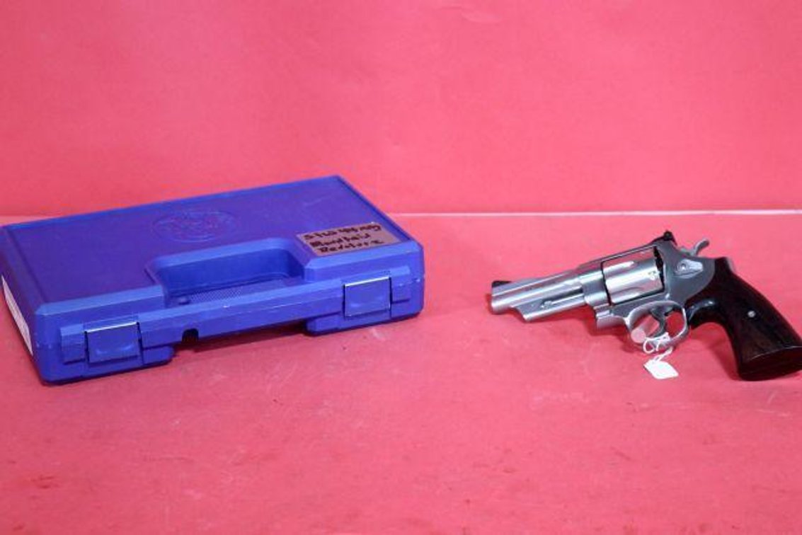 SMITH & WESSON MODEL 629 MOUNTAIN GUN