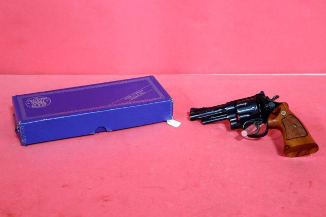 SMITH & WESSON 24-3 