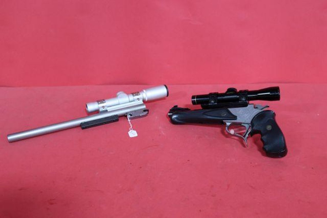 THOMPSON CENTER ARMS W/ TWO BARRELS