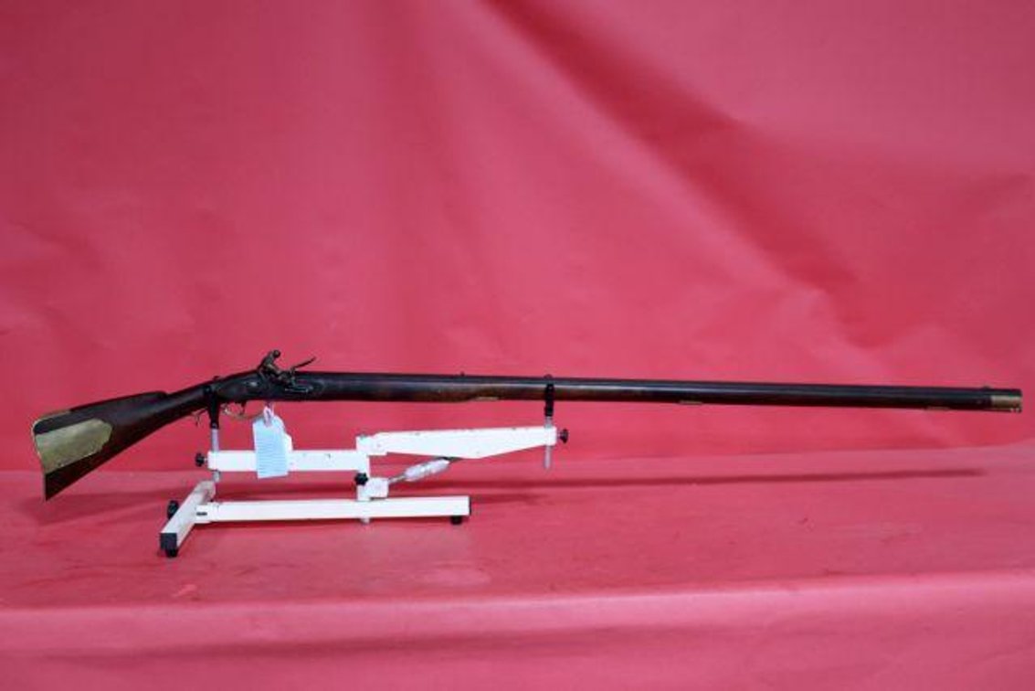 FLINT LOCK MUZZLE LOADER 