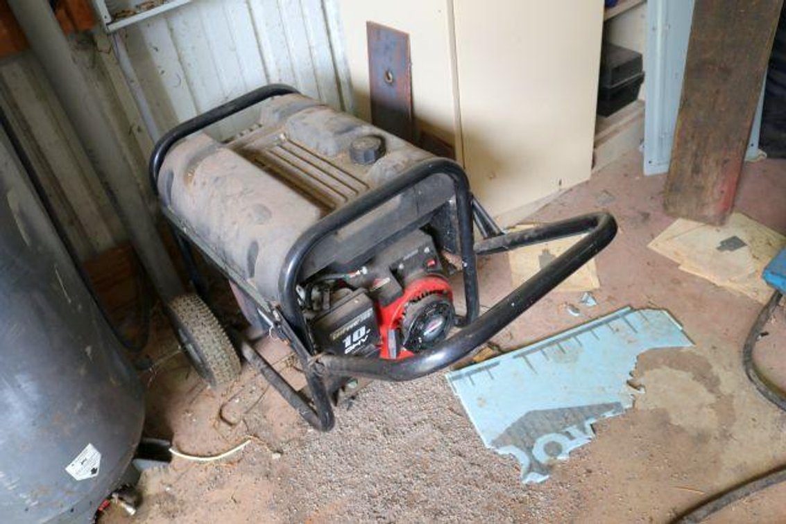 Image for MORELAND ESTATE PERSONAL PROPERTY
