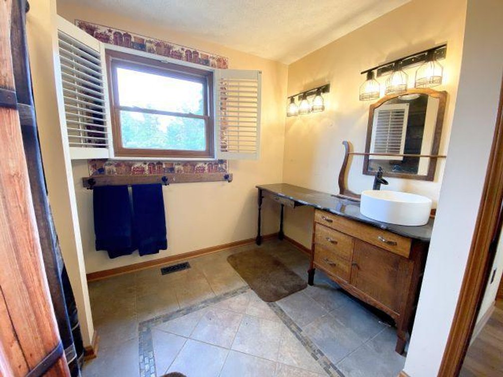 Image for 21 ACRES-HOUSE-OUTBUILDING