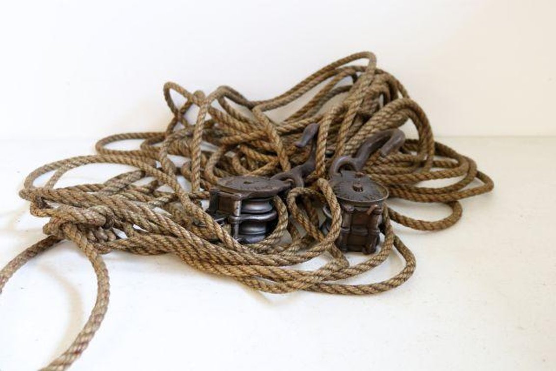 DOUBLE BLOCK HOIST
