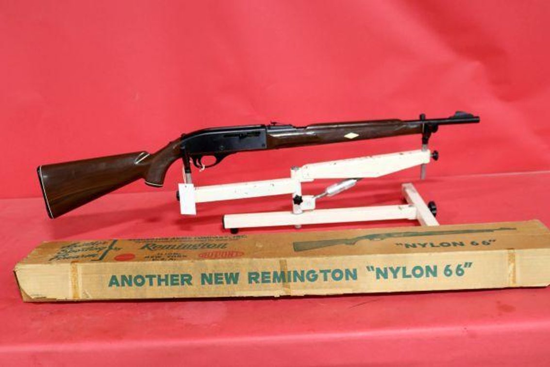 REMINGTON NYLON 66" 22LR RIFLE