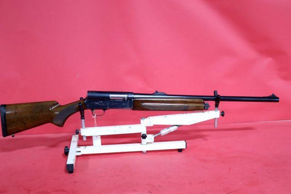 BROWNING LIGHT TWELVE 12 GAUGE SHOTGUN
