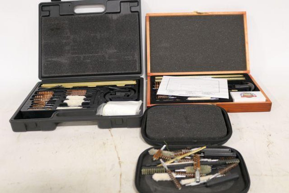 GUN CLEANING KITS
