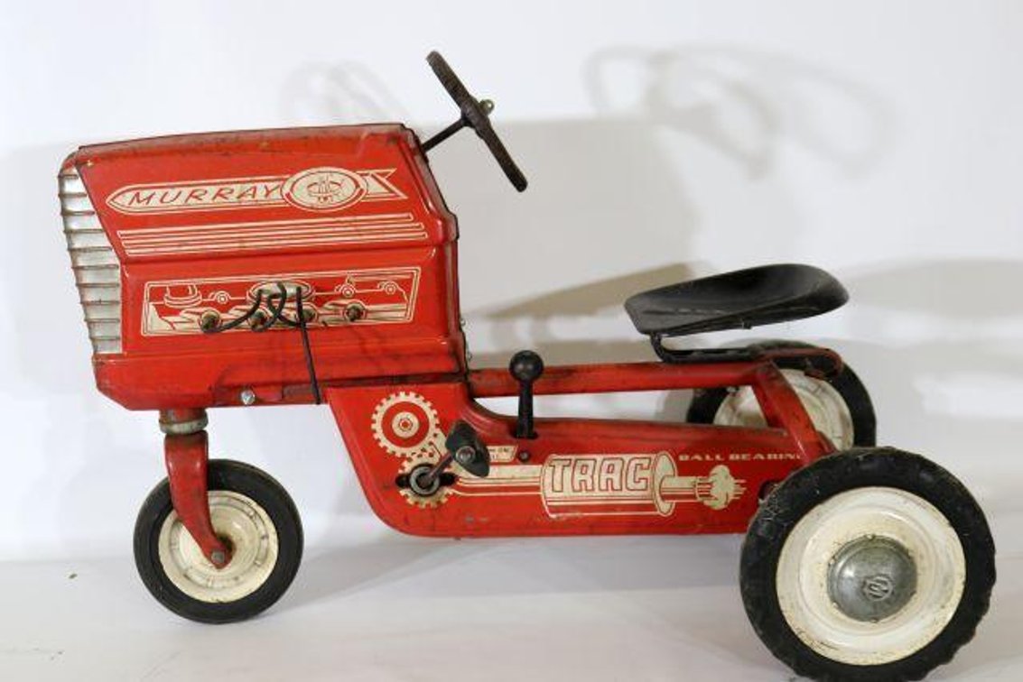 MURRAY TRAC PEDAL TRACTOR