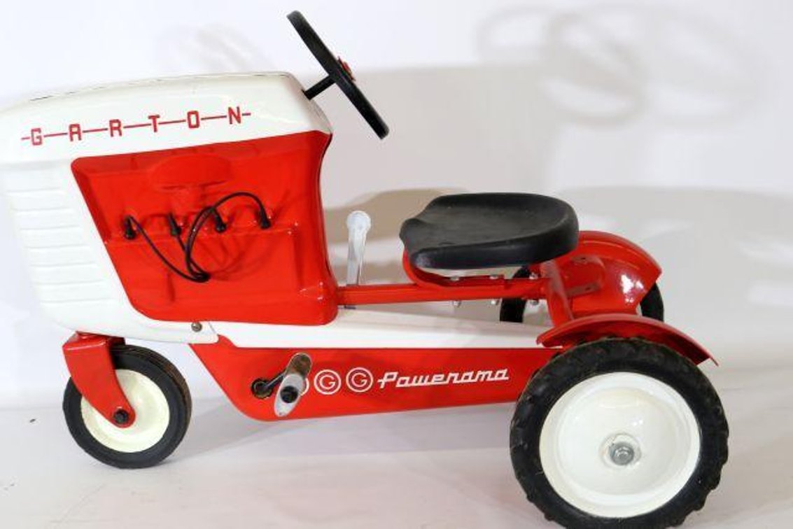 GARTON POWERAMA PEDAL TRACTOR