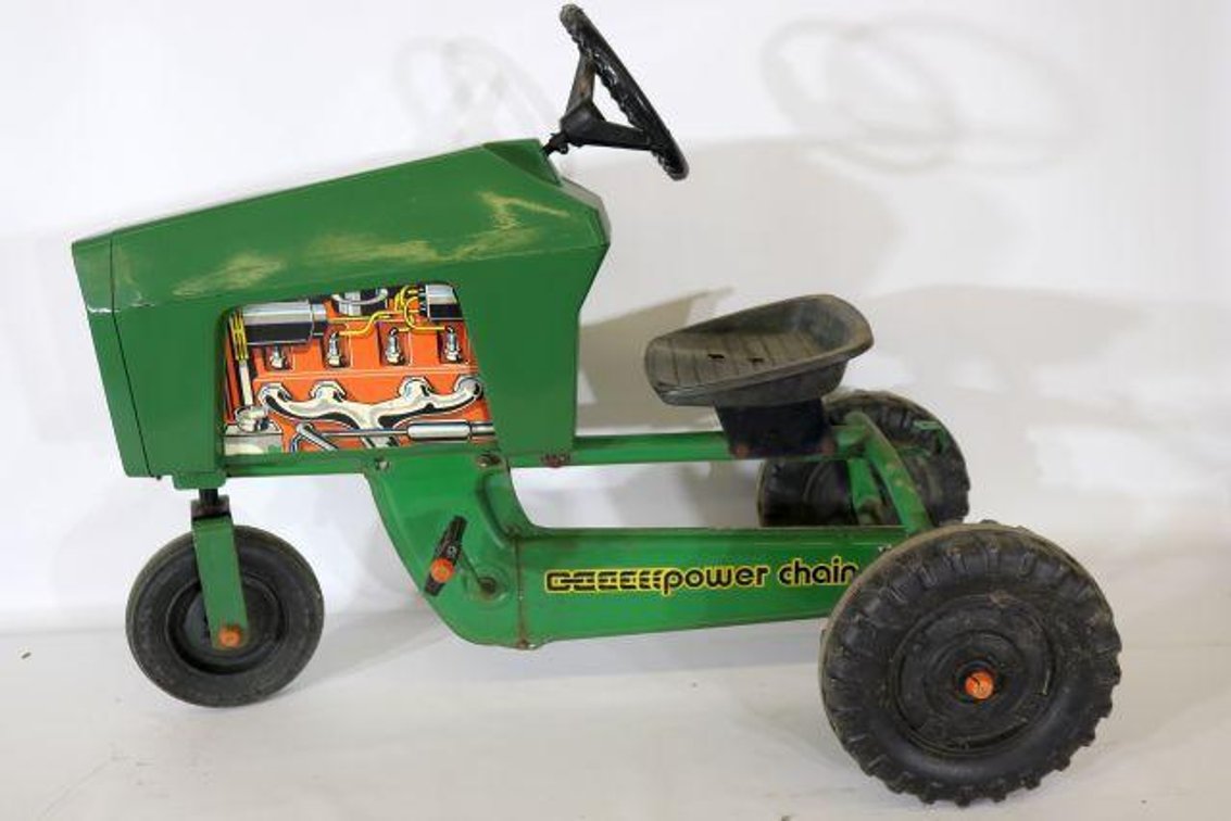 POWER CHAIN PEDAL TRACTOR
