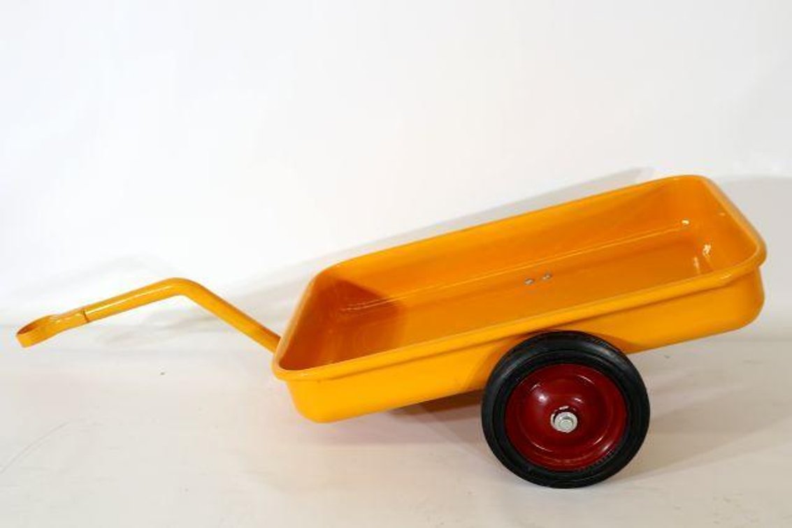 MINNEAPOLIS MOLINE WAGON