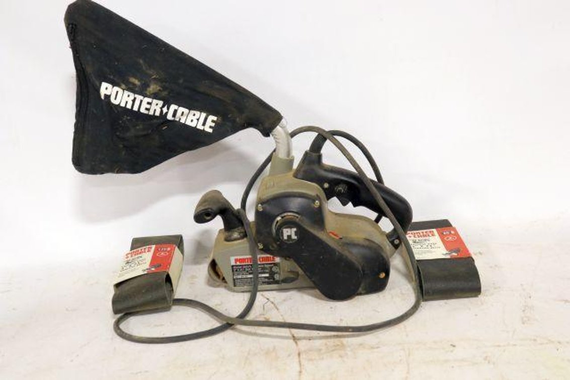 BELT SANDER