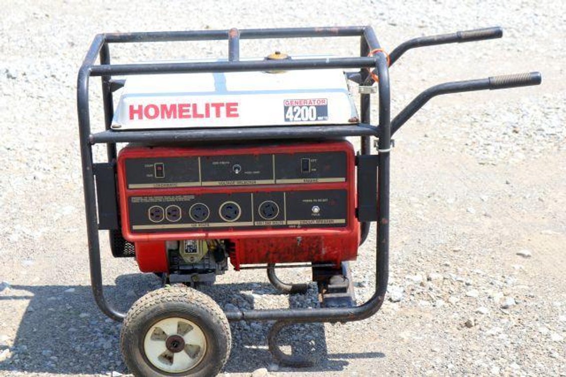 HOMELITE 4200 GENERATOR