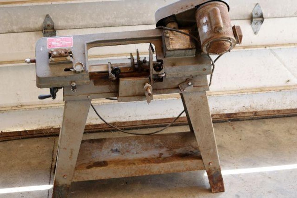 OMEGA METAL BAND SAW