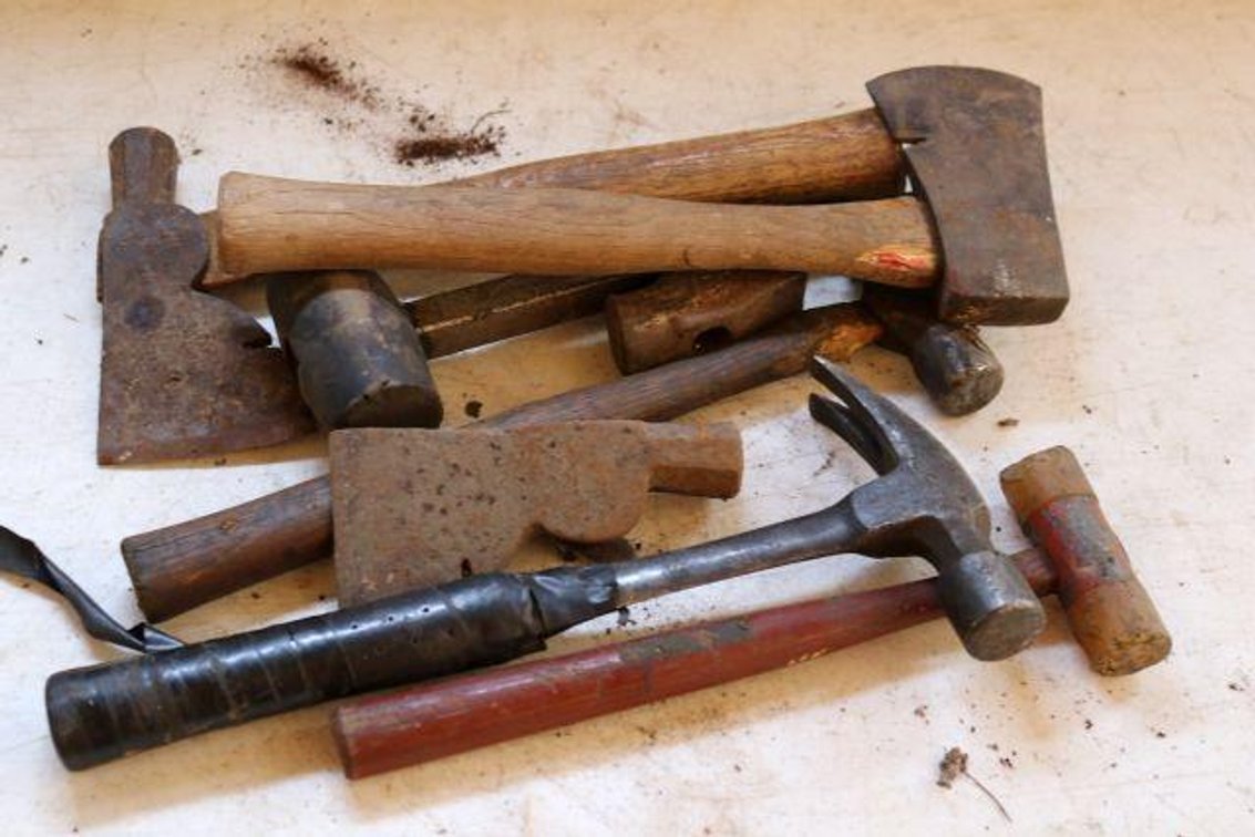 ASSORTED HAMMERS