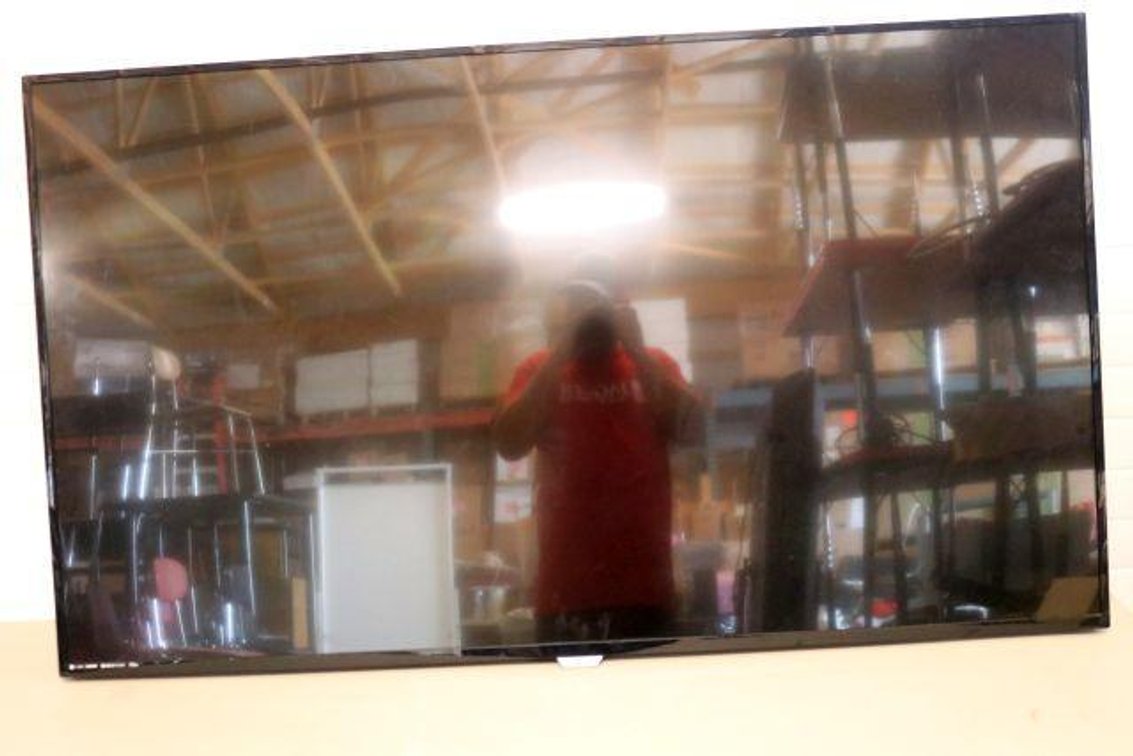 PHILLIPS 65" TV (no remote)