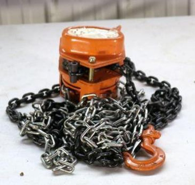 1/2 TON CHAIN HOIST
