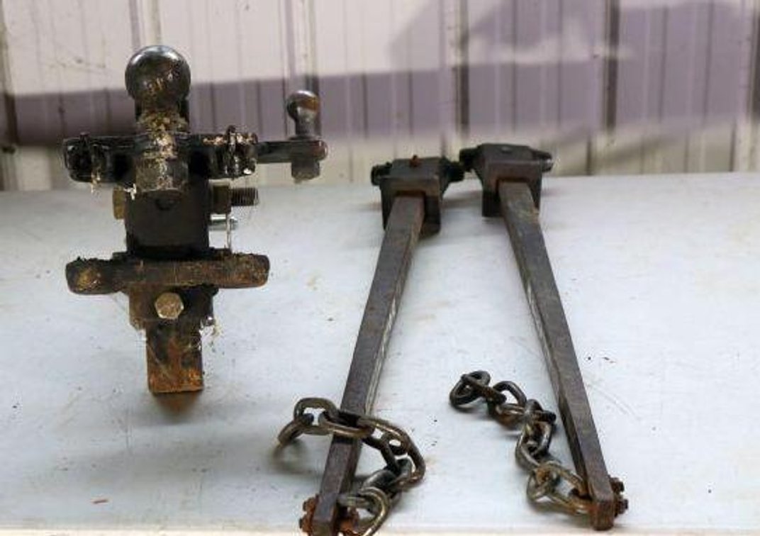 CAMPER HITCH AND SWAY BARS