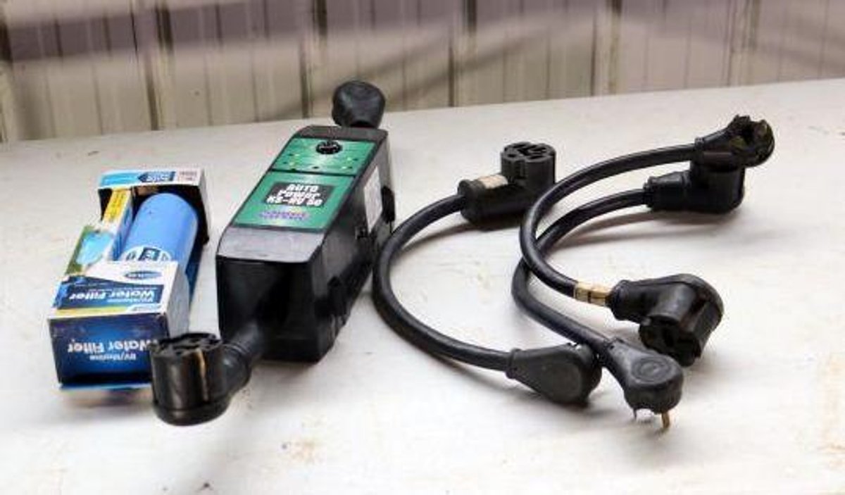 CAMPER CORD ADAPTERS