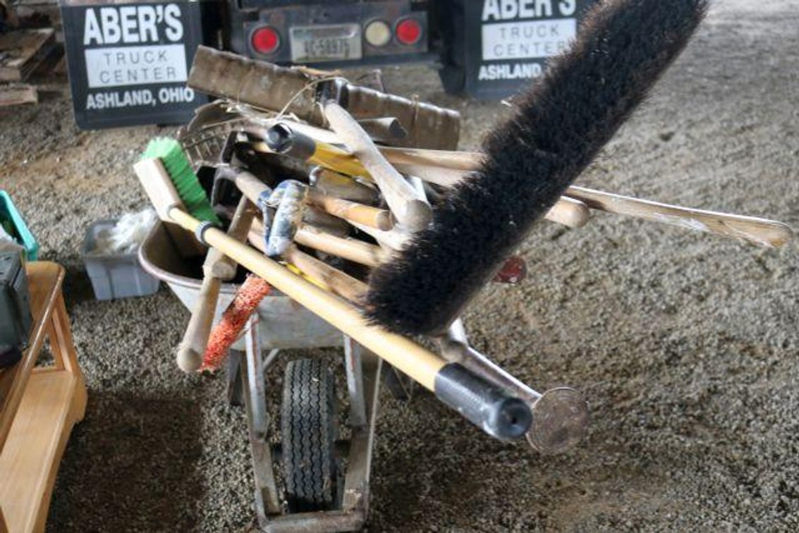 LARGE LOT OF LONG HANDLE TOOLS