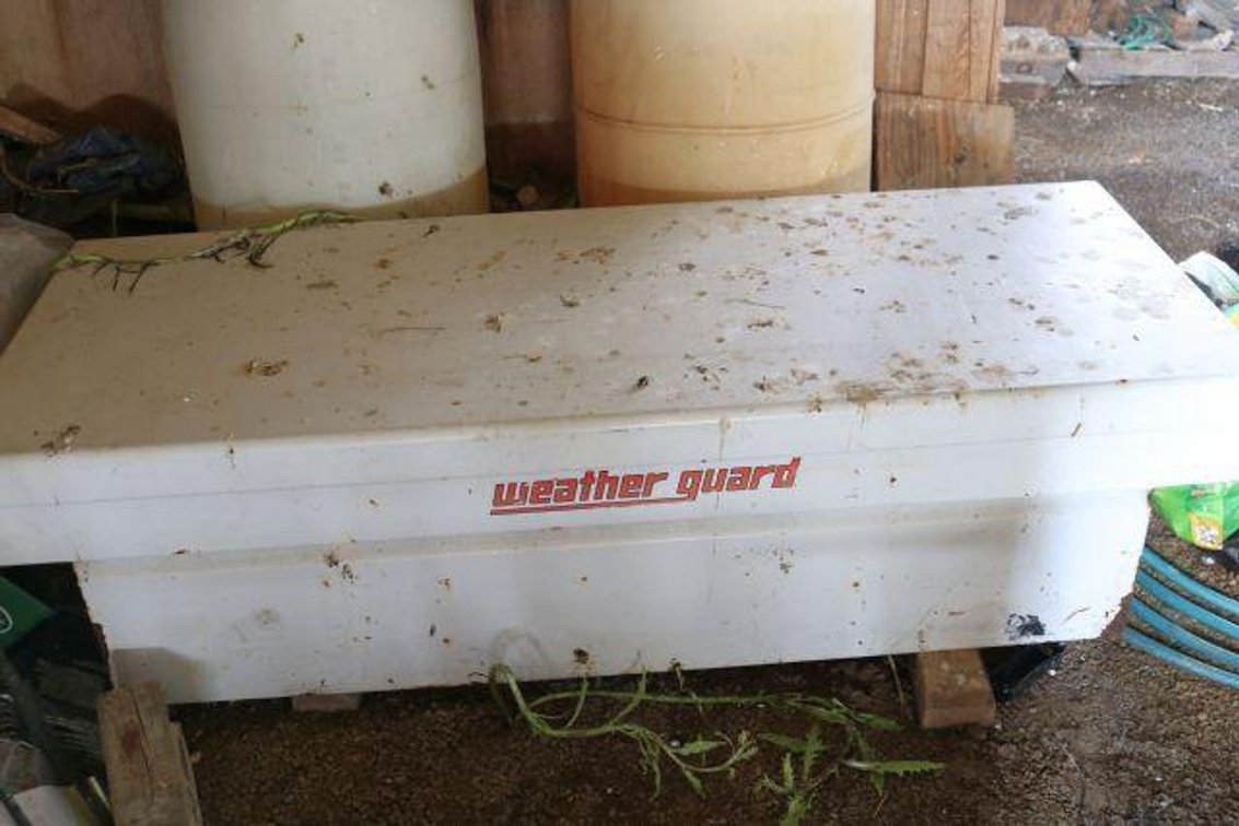 WEATHER GUARD TRUCK BOX