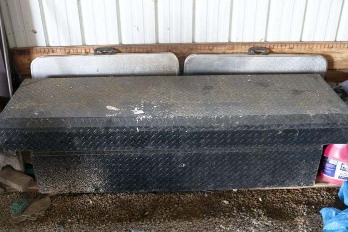ALUMINUM TRUCK BOX & POTS