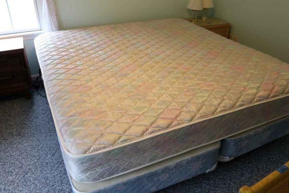 KING MATTRESS & BOX SET