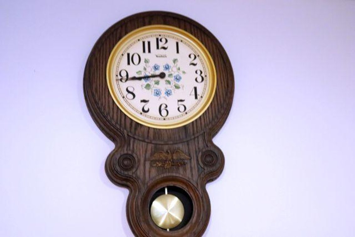 WALL CLOCK