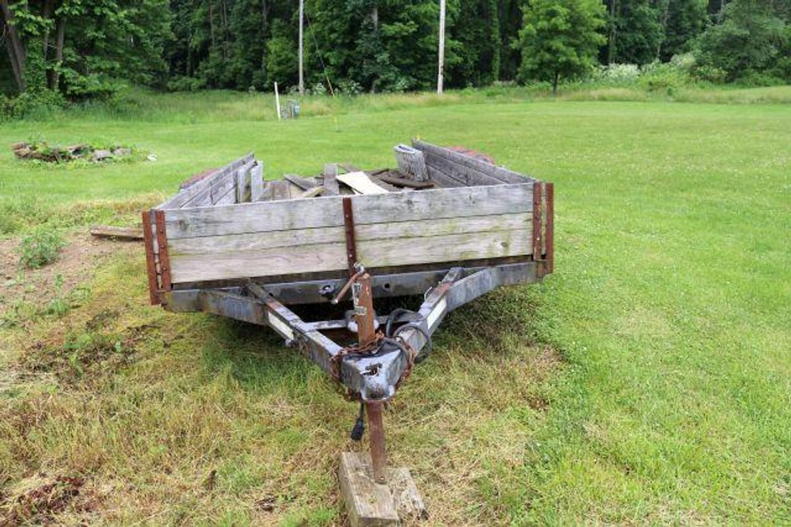 15' TRAILER