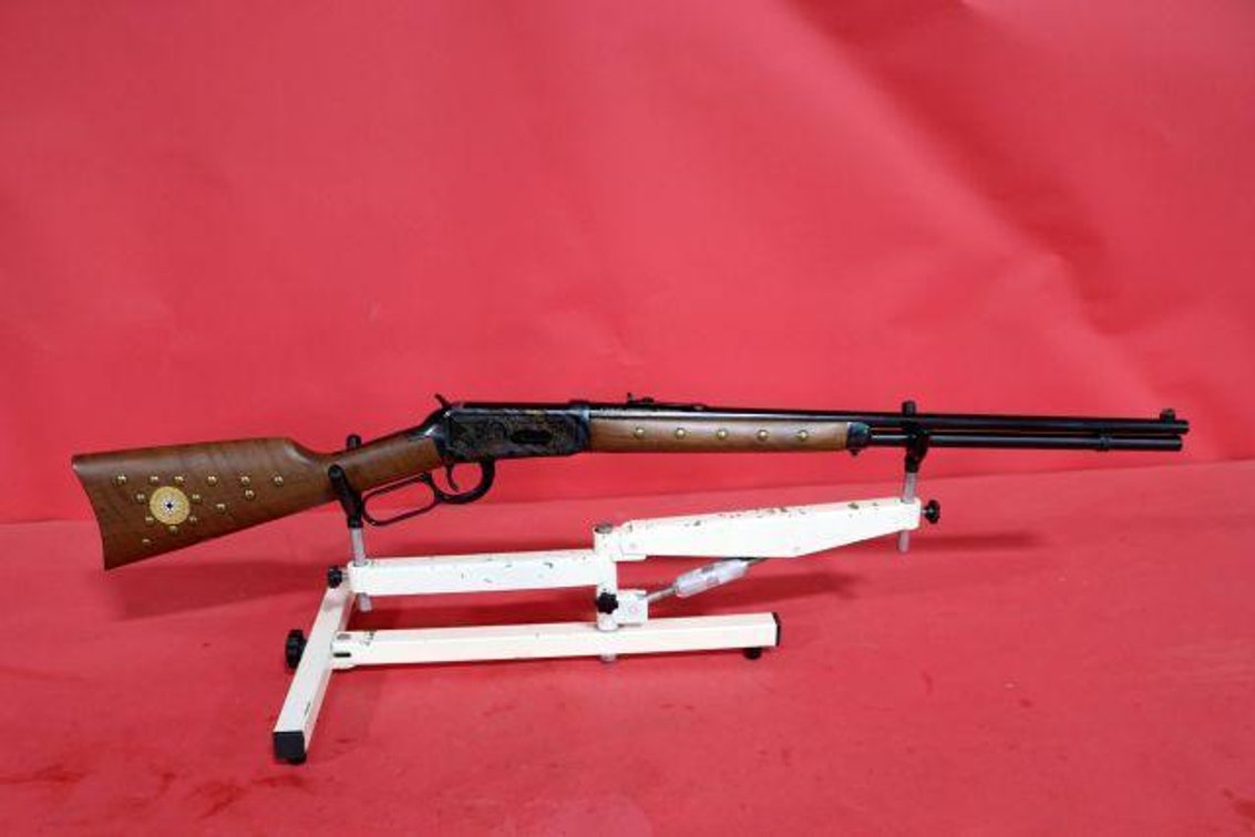 CHIEF CRAZY HORSE WINCHESTER MOD 94 38-55 RIFLE