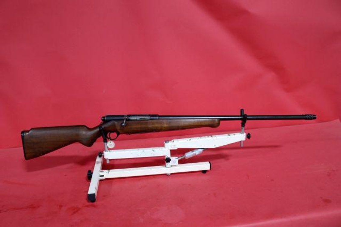 MOSSBERG 185D 20 GAUGE SHOTGUN