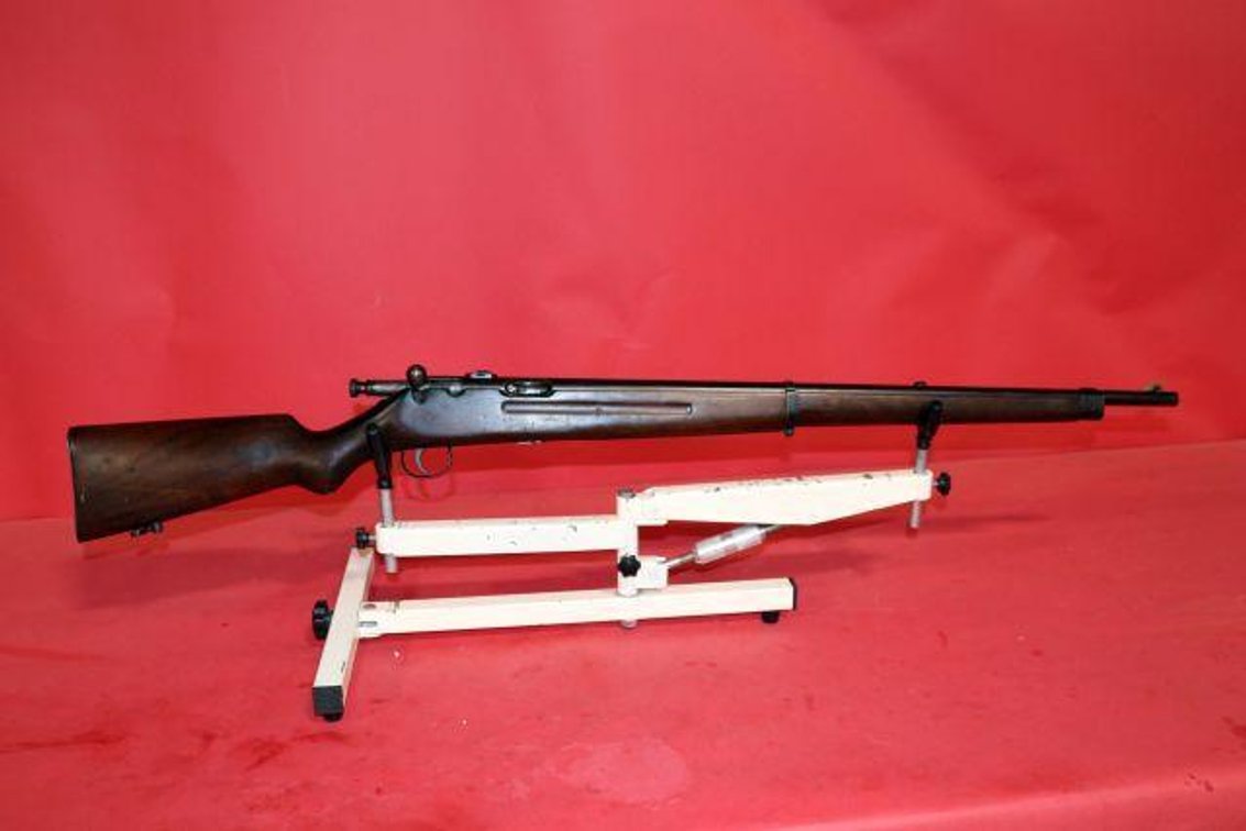 SAVAGE MODEL 19 .22 TRAINING RIFLE