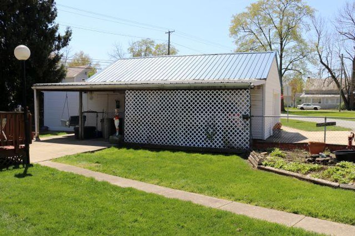 Image for 96 COLUMBUS RD- REAL ESTATE AUCTION
