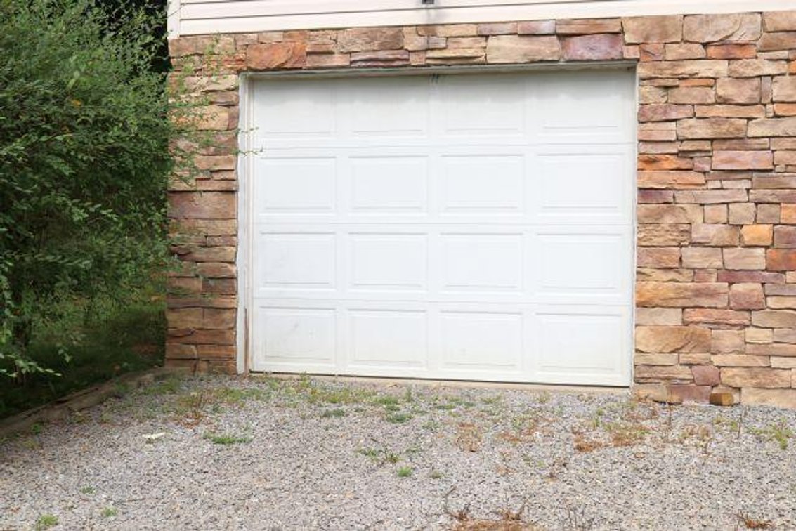 Image for APPLE VALLEY HOME SELLS ABSOLUTE!