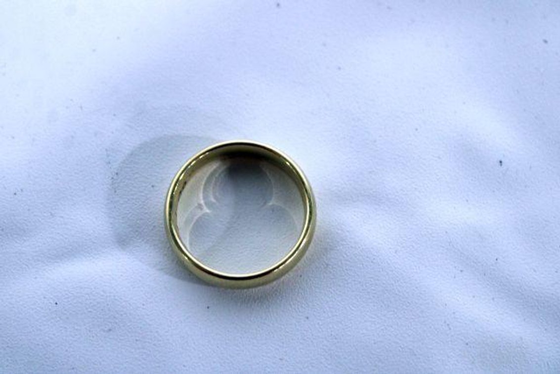 14K GOLD RING SIZE 12