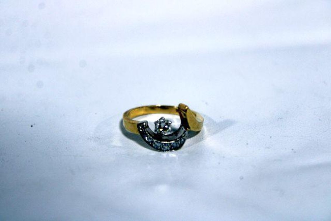 14K GOLD RING 