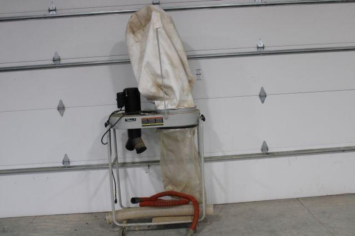 DELTA DUST COLLECTOR 