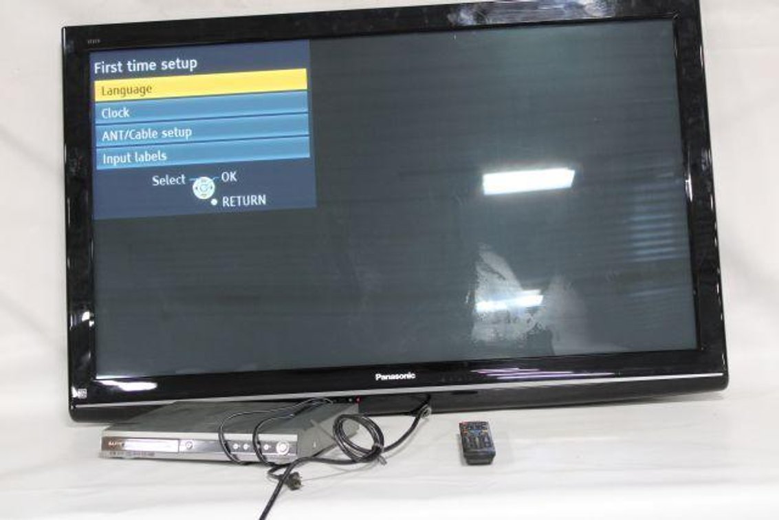 PANASONIC TV 