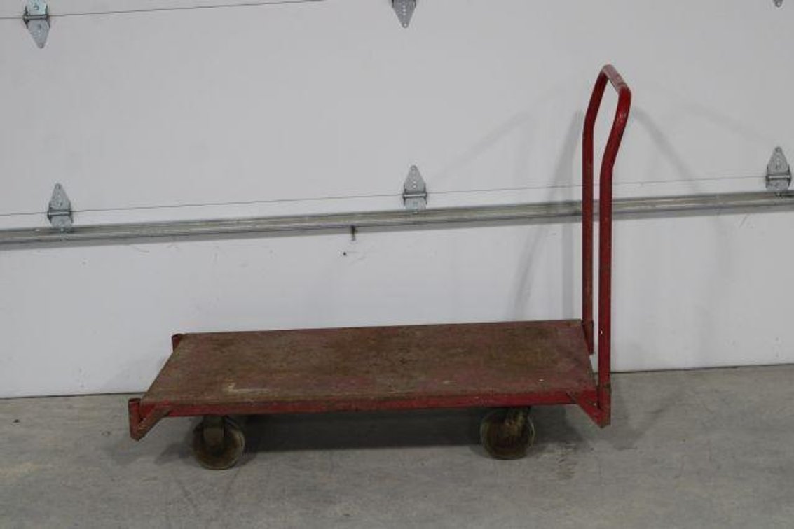 ROLLING 4 WHEEL CART