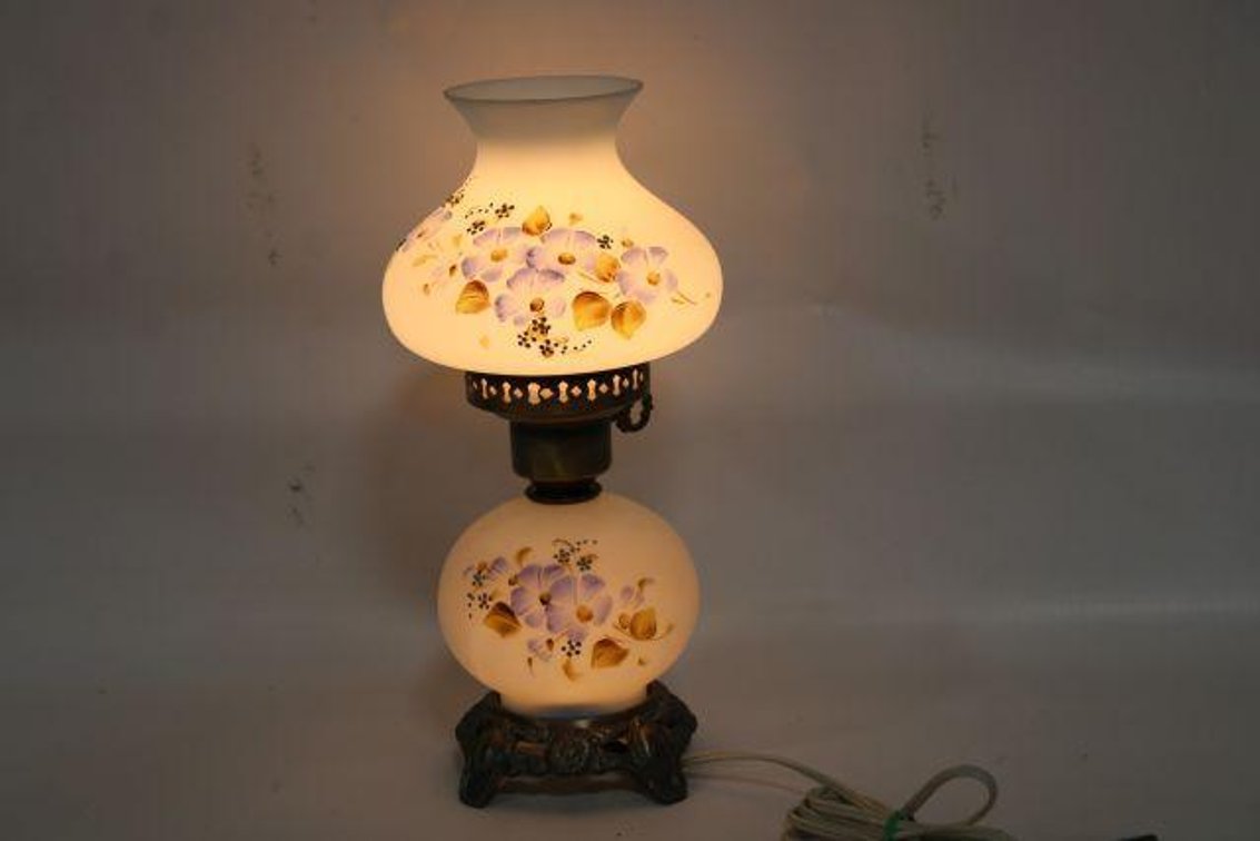 PRIMITIVE OIL LAMP
