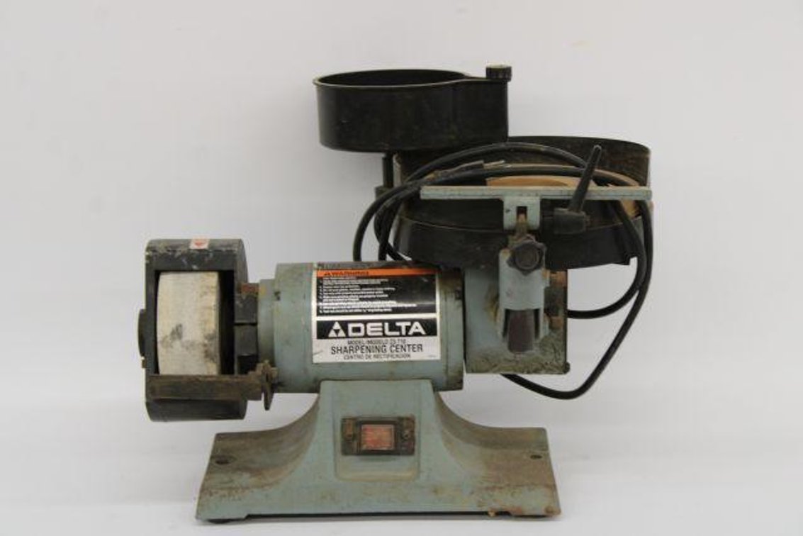DELTA WET/DRY GRINDER 