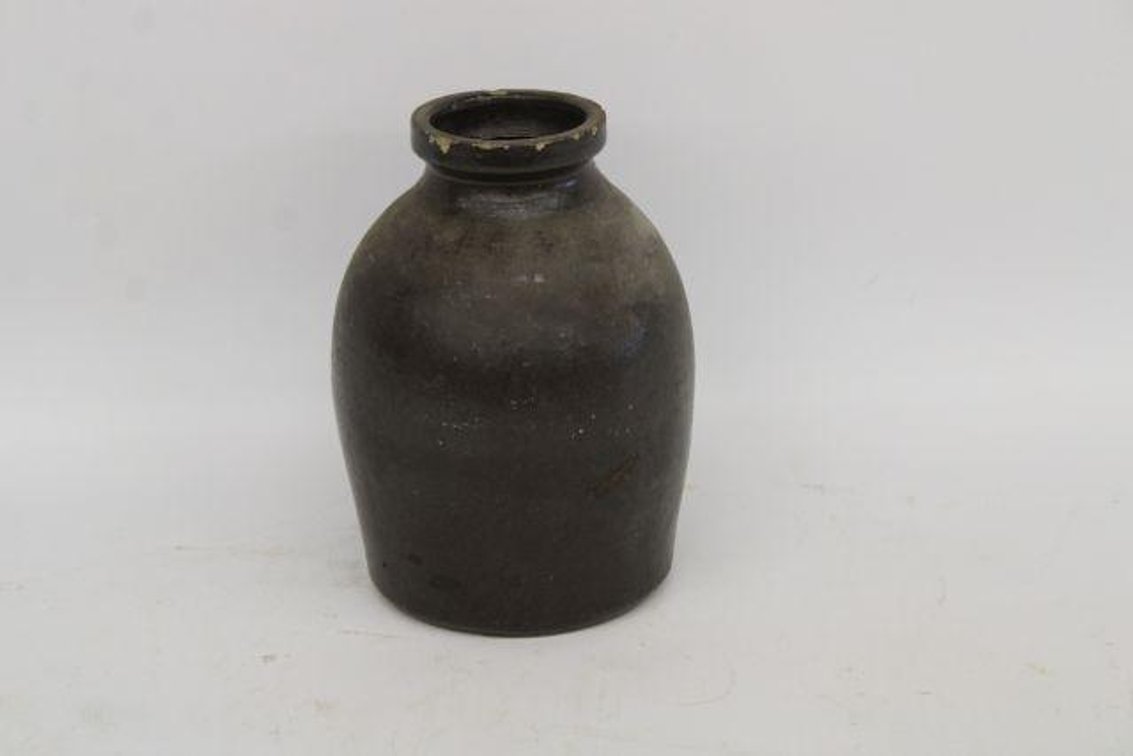 CROCK VASE